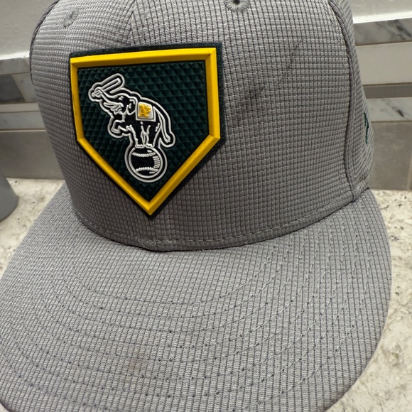 Oakland Athletics Gray MLB Fan Cap Hat -cp - Picture 3 of 8